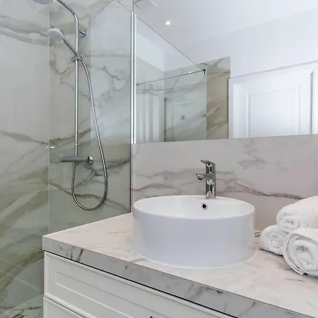 Neptun Trzy Gracje Apartment
